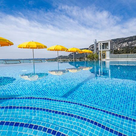 Sky Pool Hotel Sole Garda Garda  Ngoại thất bức ảnh