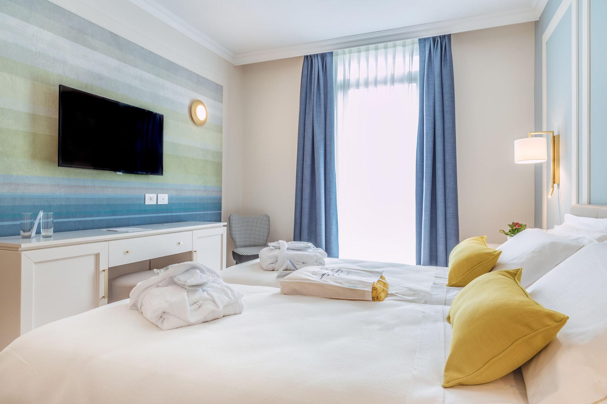 Sky Pool Hotel Sole Garda Garda  Ngoại thất bức ảnh
