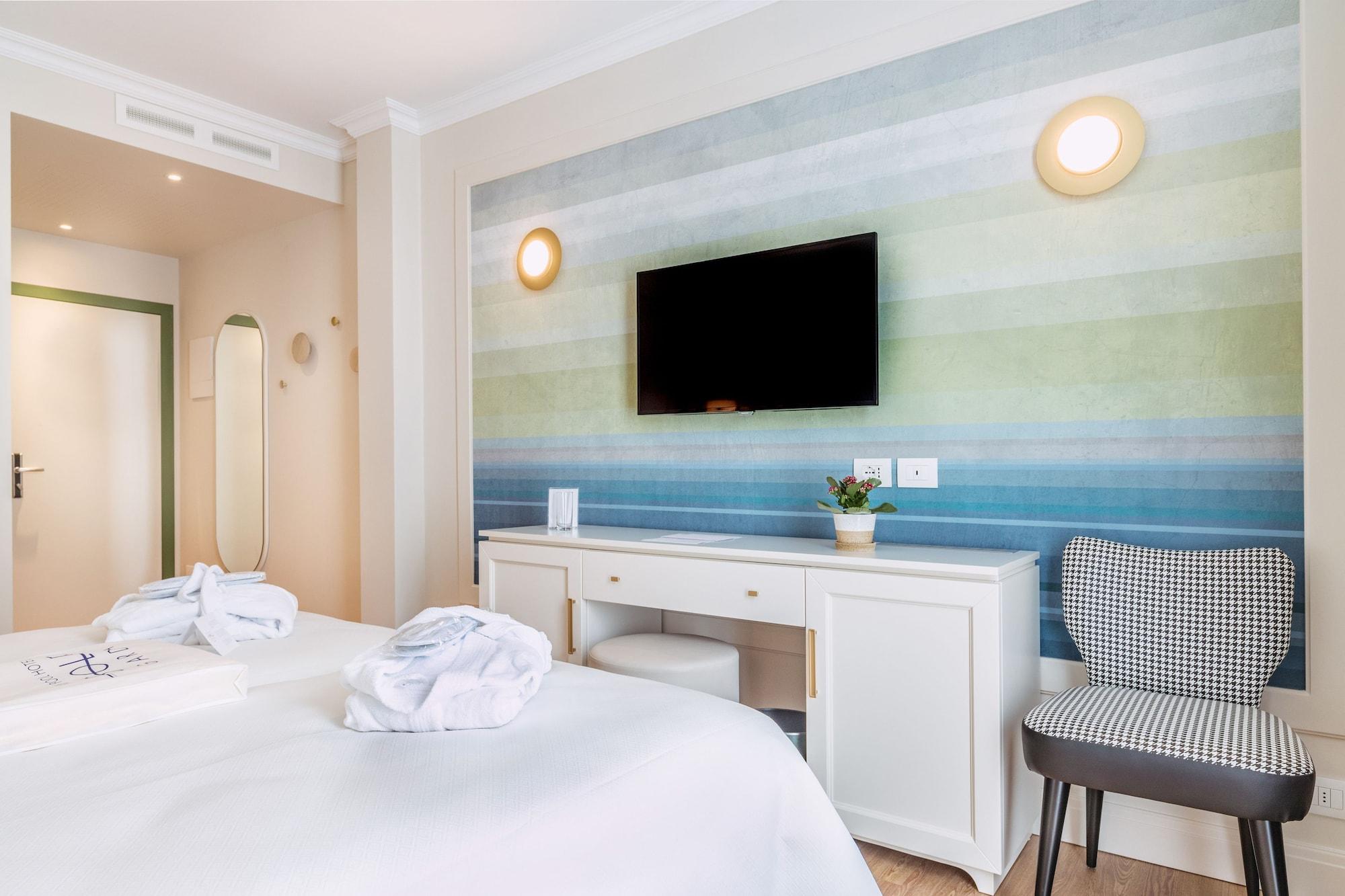 Sky Pool Hotel Sole Garda Garda  Ngoại thất bức ảnh