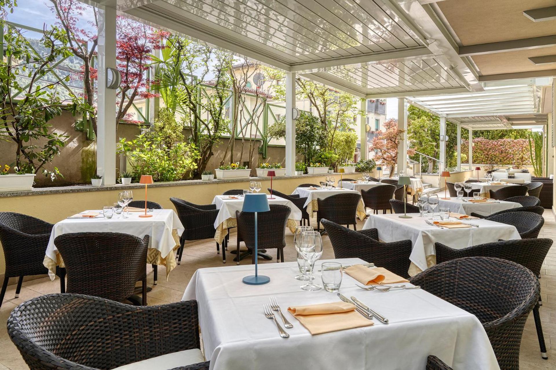 Sky Pool Hotel Sole Garda Garda  Ngoại thất bức ảnh