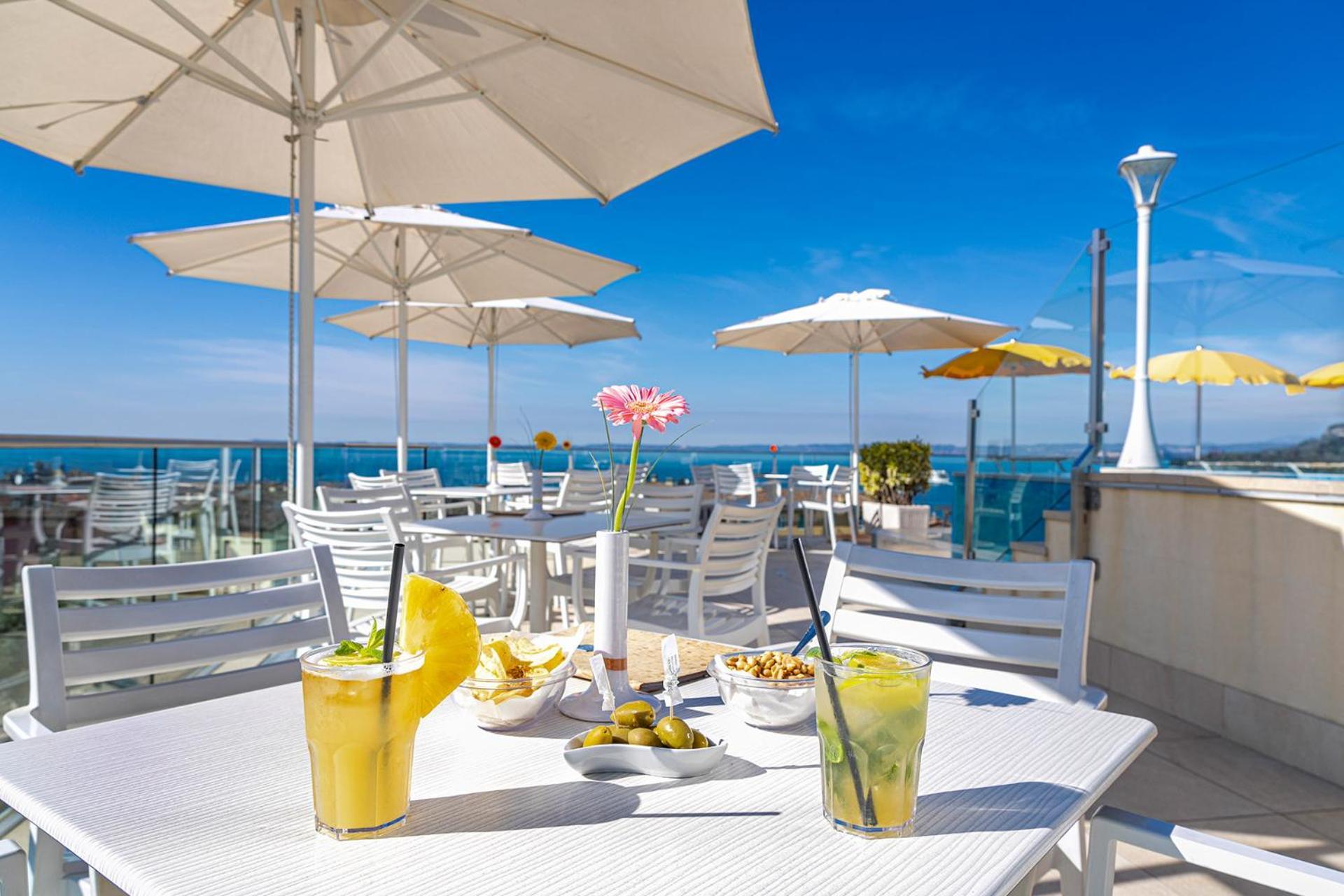 Sky Pool Hotel Sole Garda Garda  Ngoại thất bức ảnh