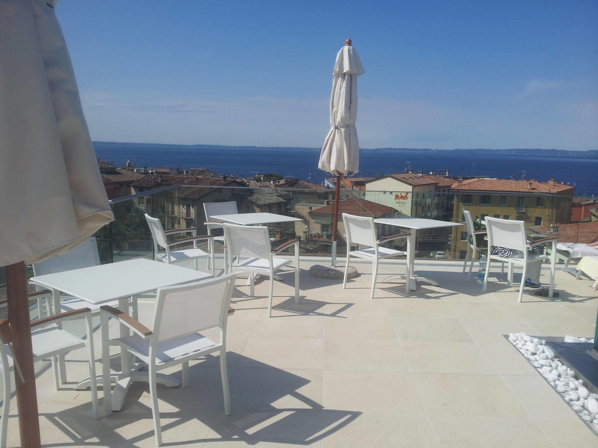 Sky Pool Hotel Sole Garda Garda  Ngoại thất bức ảnh